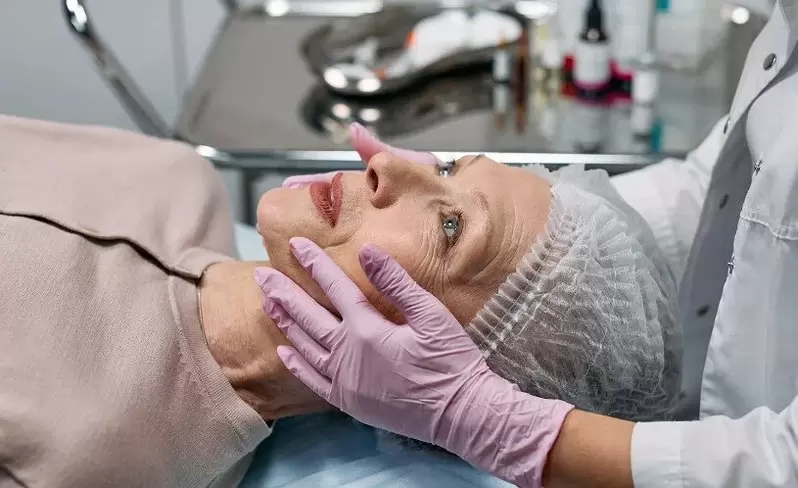 Facial rejuvenation cosmetic procedure